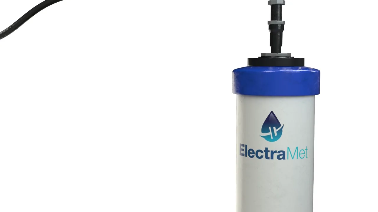 Product animation still of an ElectraMet treatment cartridge